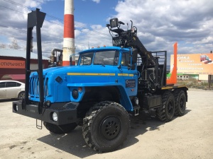 Новый лесовоз Урал 2026 г.в. с манипулятором Госсубсидия