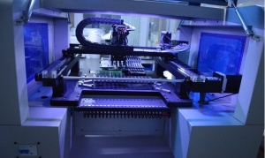 Автоматический установщик smd компонентов 460