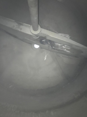 Реактор перемешивающий 3,2 м.к нержавеющий