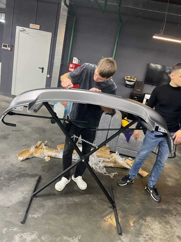 Х-стойка, стенд, козлы для оклейки бампера пленкой