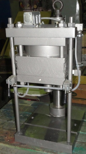 Пресс пневматический настольный модель ппн-2, ппн-5, ппн-10