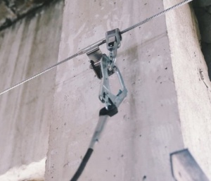 Монтаж страховочных канатов, тросов, анкерных линий, лееров