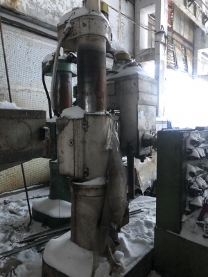 Радиально-сверлильный станок 2м55