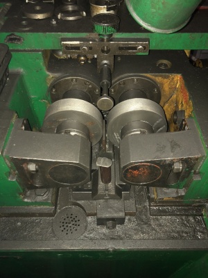 Полуавтомат профиленакатной двухроликовый А9521