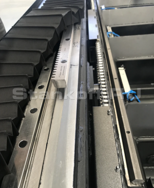 Оптоволоконный лазер Премиум класса HAN'S SONGU MACH 3015/6000 IPG