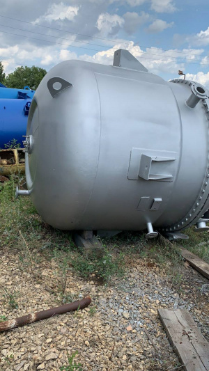 Нержавеющий реактор 6000 литров