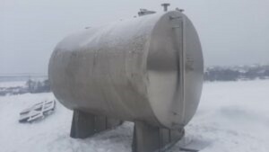 Емкость нержавеющая, объем -13 куб.м., горизонтальная инв 1419