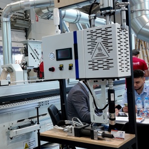 Клеевая ванна под PUR картридж 2кг