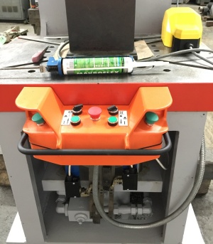 Гидравлический одностоечный пресс - РYЕ 250. (до 250т.)после модернизации