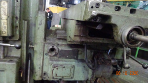 Горизонтально-фрезерный станок 6Р83Г