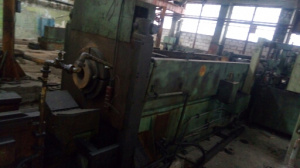 Горизонтально-протяжной станок 7555