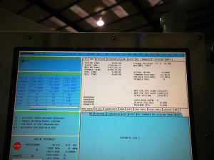 Вертикально-фрезерный обрабатывающий центр HAAS VF-4SS