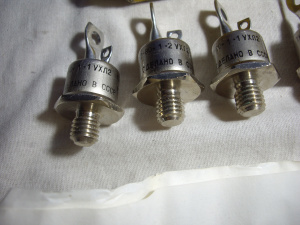 Тиристор. Транзистор для промышленности