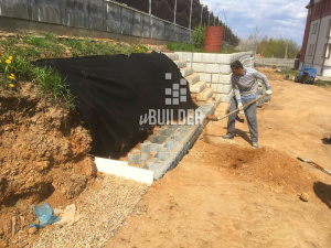 Станок для производства блоков подпорной стены