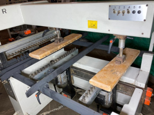 Сверлильно-присадочный станок