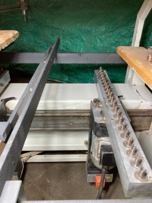 Сверлильно-присадочный станок