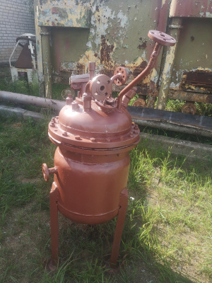 Реактор 0,06 м3 (60 литров). Нержавеющая сталь