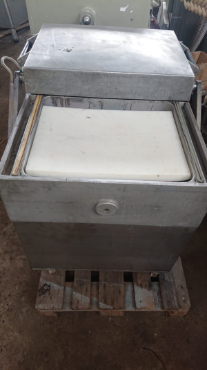 Вакуум-упаковочная машина Multivac AG 6