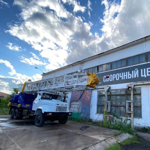 Подъемный агрегат УПА 60/80