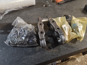 звено гусеничное для экскаватора