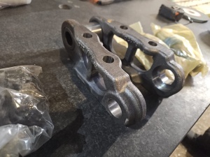 звено гусеничное для экскаватора