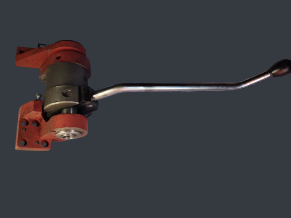 Ручка переключения фрикциона в сборе для станков 1М63,1М63Н,16К40,ДИП300,163