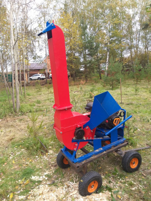 Аренда измельчителя веток