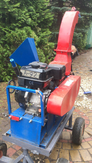 Аренда измельчителя веток