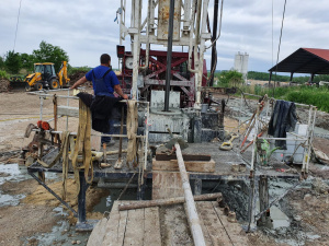 Установка буровая урб 40