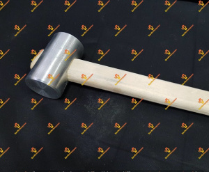 Молоток алюминиевый от 250 гр с деревянной рукояткой