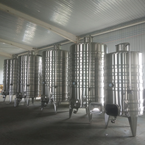 Емкость для брожения вина