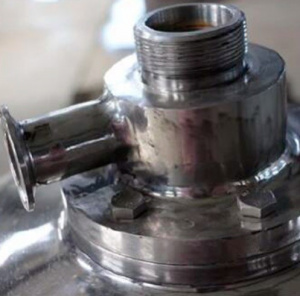 Центрифугу тарельчатую DHC500