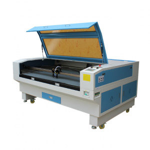 Высокоскоростной лазерный гравировальный станок