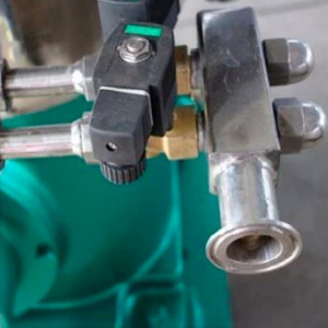 Центрифугу тарельчатую DHC500