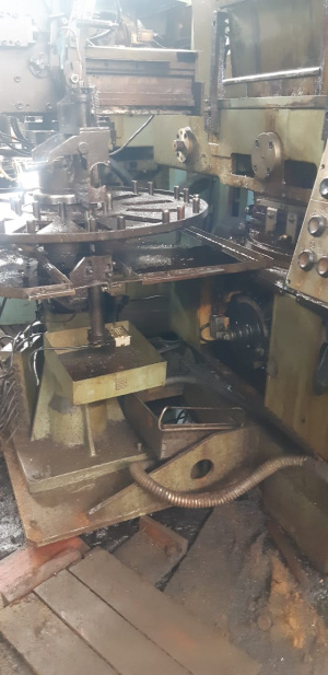 Зубошевинговальный станок (аналог 5702) авс02 42475