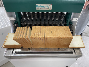 Хлеборезка ROLLMATIC C42S