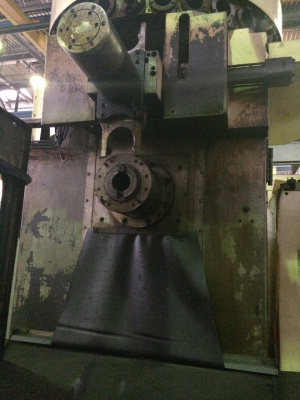 Фрезерный многоцелевой обрабатывающий центр ИР-500 ПМФ4