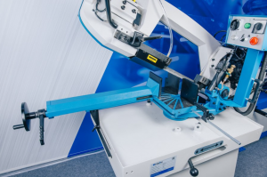 Ручной ленточнопильный станок для резки металла MetalTec BS 250 FHЕ