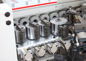 Станок для облицовывания кромок мебельных деталей WoodTec EdgeMatic 600C PRO