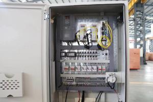 Токарный станок с ЧПУ CK6150