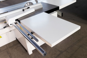 Форматно-раскроечный станок WoodTec 3200Z