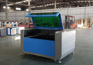 Станок для лазерной резки TN1515