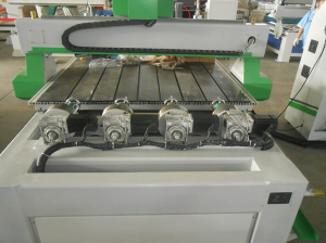 Фрезерно-гравировальный станок с ЧПУ WoodTec T-1513х4