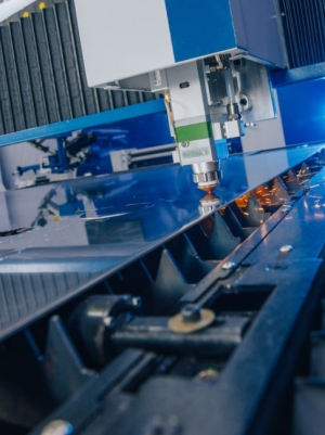 Оптоволоконный лазерный станок для резки металла MetalTec 1530 S (1500W)