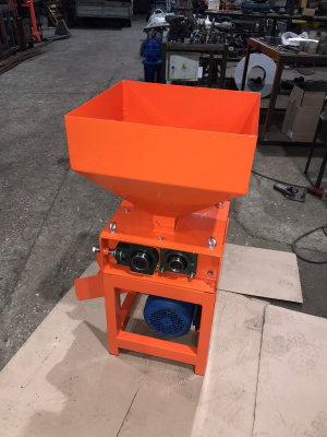 Плющелка для зерна