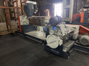 Двухкаскадный гранулятор полимеров для пленки