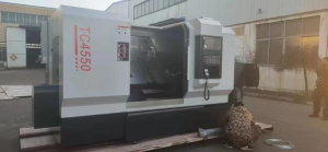 Токарный станок с ЧПУ с наклонной станиной ET4550