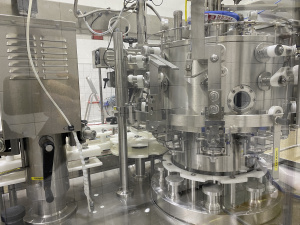 Униблок розлива пива в банки. Производство фирмы Ferrero ISO/L (2019) Srl Италия