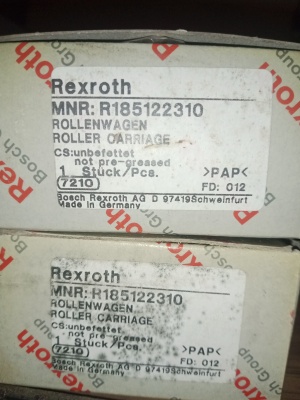 Каретки (танкетки) BOSCH Rexroth R165131320, R185122310, R18242232X, R150237065, R162379420