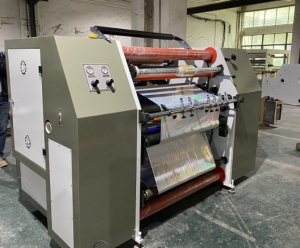 Станок для перемотки и резки рулонных материалов FQ-800